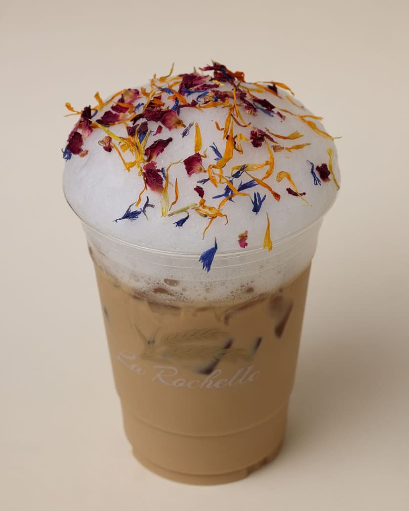 Iced Floral Dream Latte